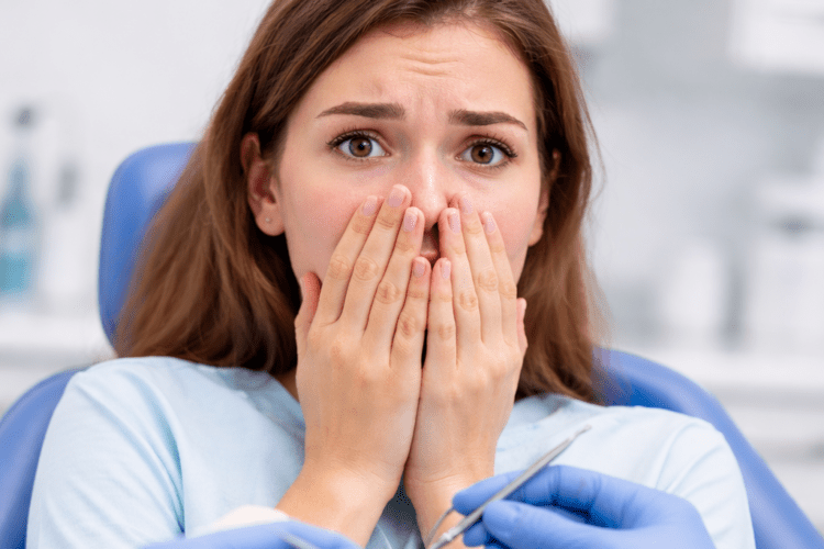 Superare la Paura del dentista presso lo studio dentistico Cozzupoli a Reggio Calabria