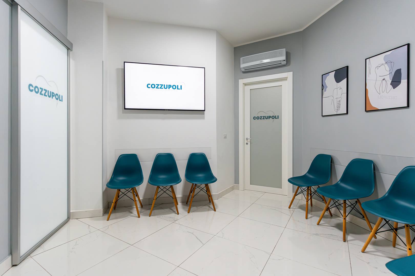 Foto Studio Cozzupoli Reggio Calabria Sala d'Attesa